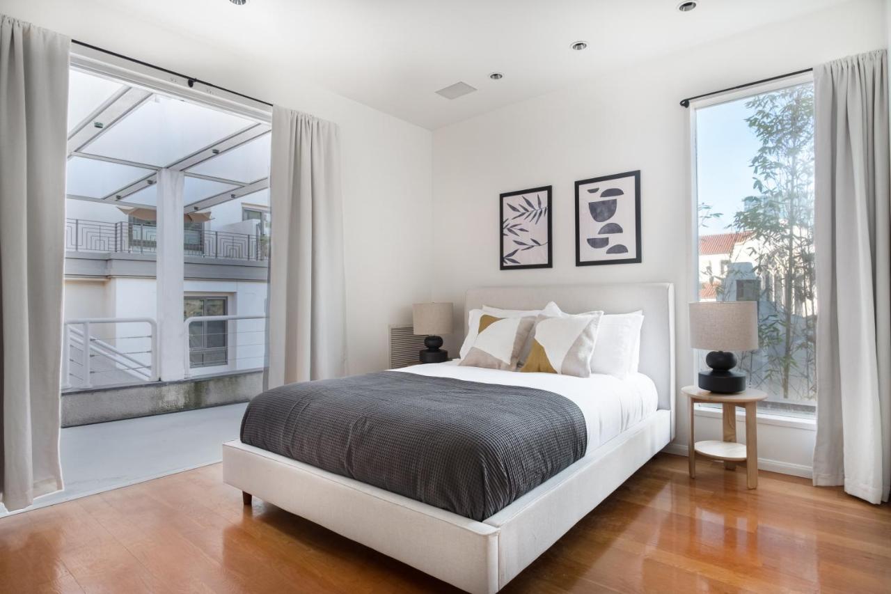 Balboa Buyout By Avantstay - W Views In Dt Apartment