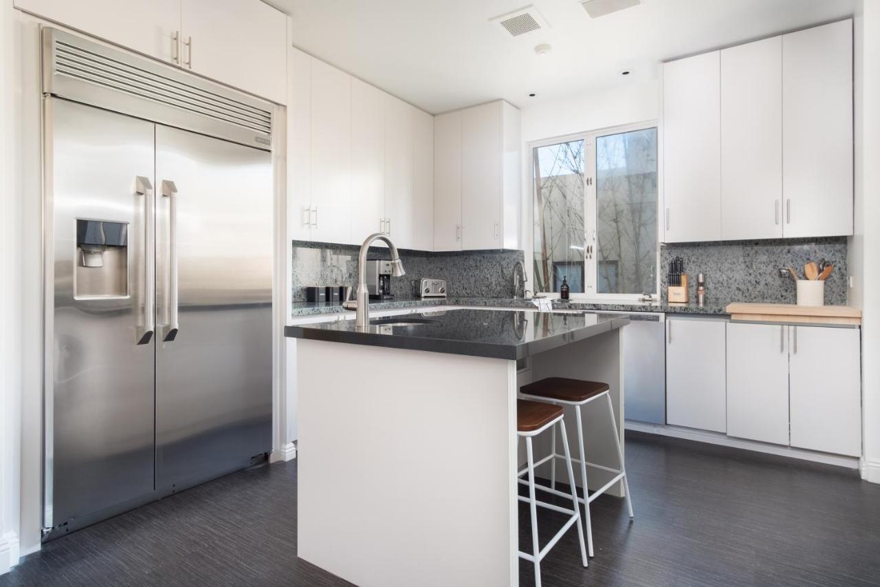 Balboa Buyout By Avantstay - W Views In Dt Apartment